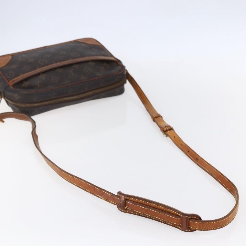 Authentic LOUIS VUITTON Monogram Trocadero 27 Shoulder Bag M51274 LV - Picture 14 of 16